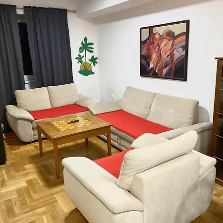 Lidija's